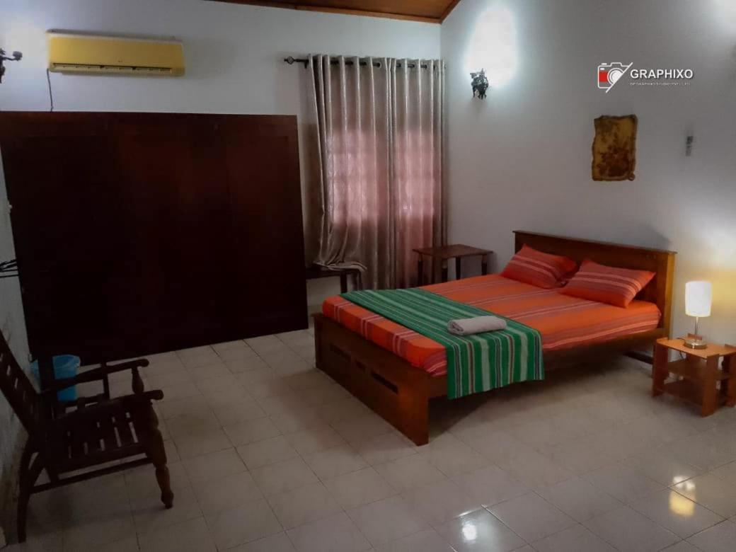 Ceylon Travel And Stay Lodge Battaramulla Exterior foto